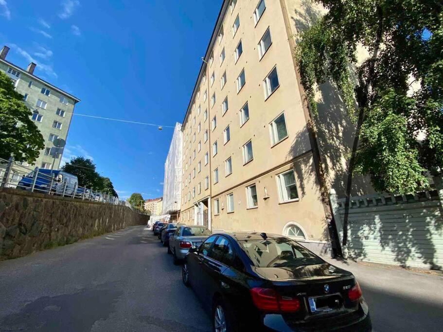 Studio Apartment, View Over The Roofs For The Sunrise Helsinki Exterior photo